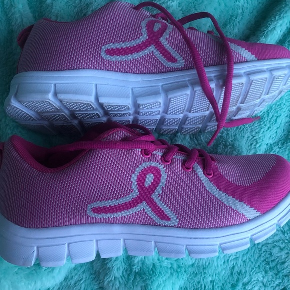 Pink ribbon sneakers - Picture 7 of 8